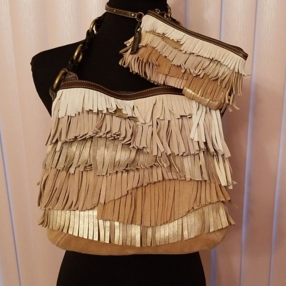 Rare Coach Festival Purse w/ Matching Wristlet.